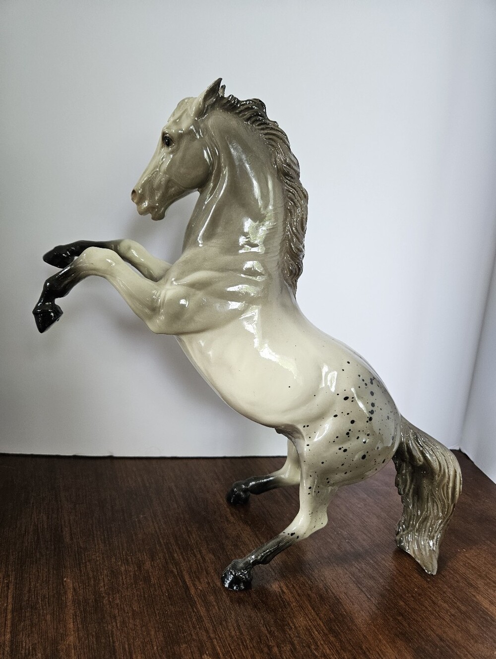 Breyer King Fighting Stallion, Model #32 Vintage 1961-1967 Glossy Gray Appaloosa